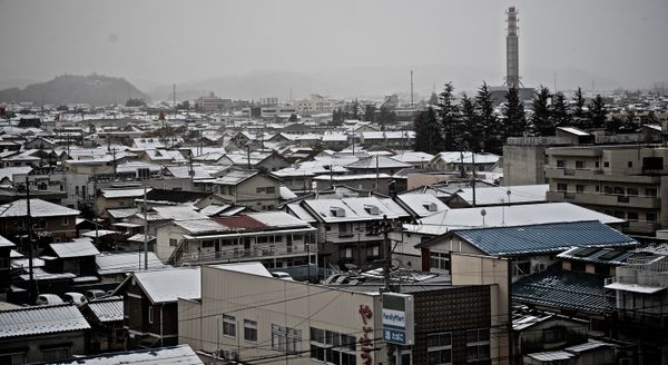 Fukushima Daiichi, the 10mcSv/h Zone